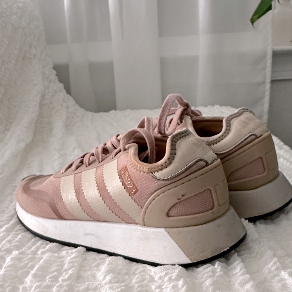 Adidas Women's tennis  Shoes